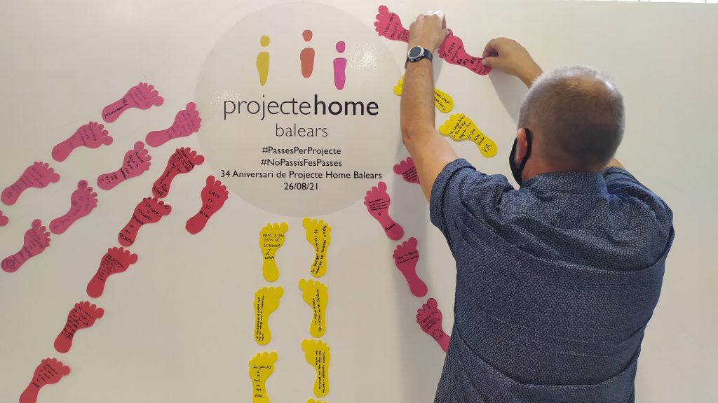 Proyecto Hombre de Baleares ha celebrado su 34 aniversario dando pasos para conseguir una vida libre de adicciones